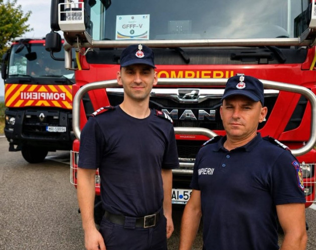 Doi pompieri din Brașov, detașați o lună în Franța