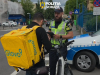  Filtru la poarta IPJ: Nici sub nasul Poliției nu se respectă regulile. Bolt, Wolt, Glovo, simpli trecători – n-a scăpat niciunul