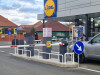Kaufland şi Lidl: Vor, dar nu pot instala bariere la parcări la magazinele din Braşov. Cererile au fost respinse de Direcţia Arhitect Şef din Primărie 
