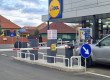 Kaufland şi Lidl: Vor, dar nu pot instala bariere la parcări la magazinele din Braşov. Cererile au fost respinse de Direcţia Arhitect Şef din Primărie 