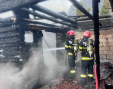 Bran: Casa unei bătrâne de 71 de ani, cuprinsă de flăcări