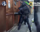 Închiriau apartamente în Braşov şi le foloseau ca „magazin” de canabis şi cocaină