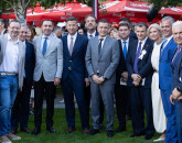 Un partid, două viziuni