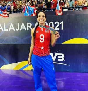 Jennifer Nogueras este noua ridicătoare a Coronei