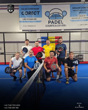 Fenomenul care cucerește și fotbalul: fotbaliștii Brașovului joacă padel