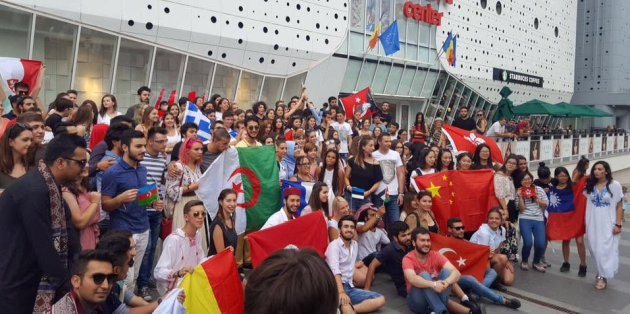 Turcia şi Indonezia se prezintă la Braşov