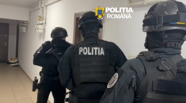 Din București, „instalatori” prin Brașov. Cazul care le-a adus arestarea e al unor bătrâni pe care i-au lăsat fără 30.000 lei