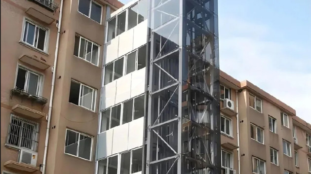 Lift pe blocurile cu 3-4 etaje 