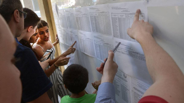 Doar 6 din 10 ies „de 5” din clasa a VIII-a