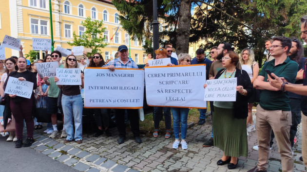 Cu salarizarea au rezolvat, cu Petrean n-au încheiat