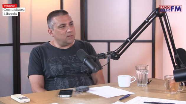 „Un tăntălău ajuns în locuri greşite”