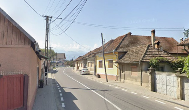 Sâmbăta de Sus: 1.000 de oameni îşi aşteaptă încă titlurile de proprietate
