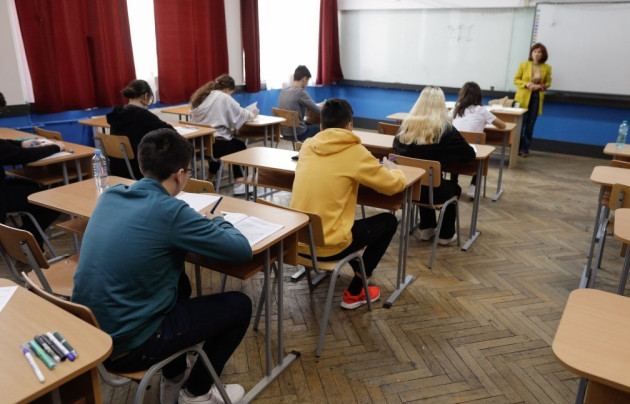 Standardele naţionale de evaluare pentru clasele I-VIII, puse în consultare. În sfârşit 