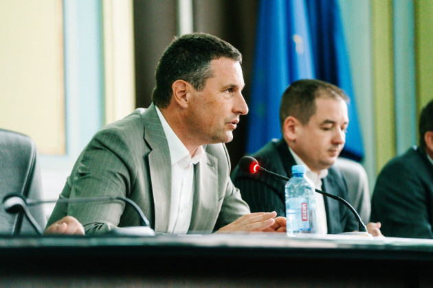 Pentru ciobani, Tanczos Barna la Braşov. Carantină naţională timp de 30 de zile 