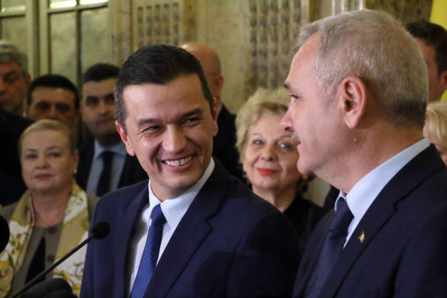 „Voi l-aţi creat pe Bolojan”