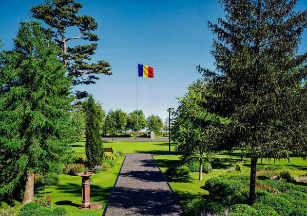 Făgărașul a primit banii pentru „Harta României”: Pe 3 hectare, 7 plantații istorice 