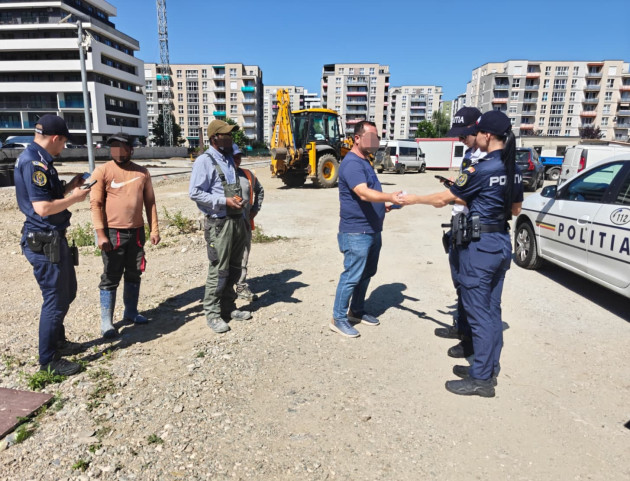 Verificări la 3 firme din Braşov care lucrează cu angajaţi din Asia