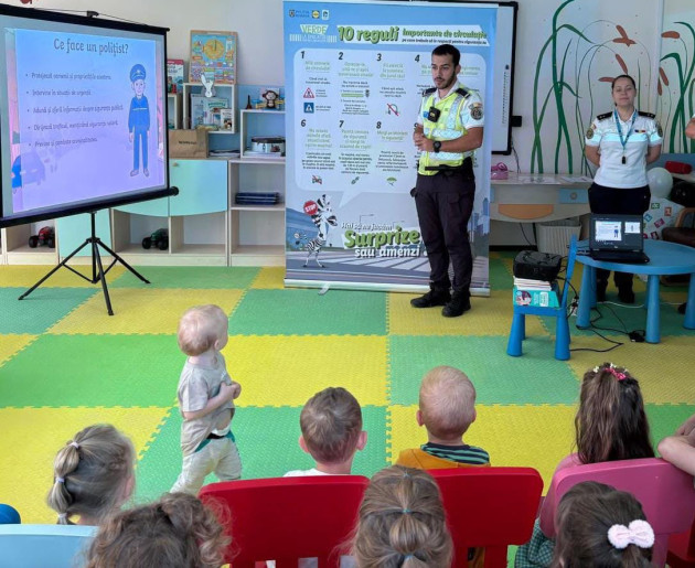 Micii pietoni, o zi cu Poliţia