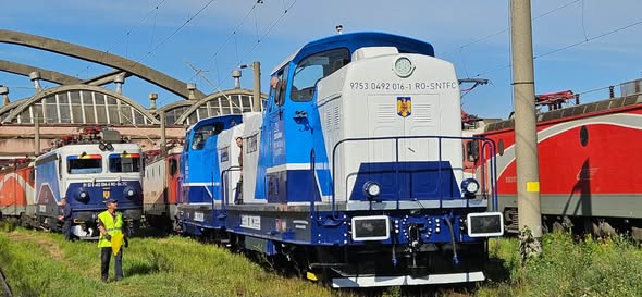 Ultima locomotivă pe baterii modernizată la SCRL Braşov a trecut testele
