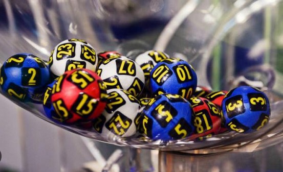 Cu 3 consecutive, a câştigat 6 milioane de euro. 4 se duc la stat 
