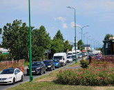 Restricții de circulație pe Calea Feldioarei din Stupini. Compania Apa Brașov realizează lucrări la rețeaua de canalizare
