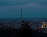 Luminile se aprind mai târziu, la Braşov. Fără aer condiţionat în Primărie, se caută soluţii şi la RATBV