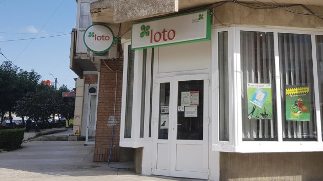 Cu 8,50 lei a luat cel mai mare pot in istoria 6/49: 10 milioane de euro