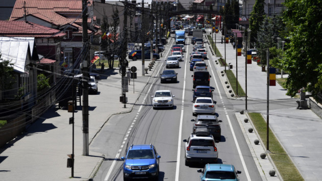 Și pleacă, și vin: DN 1, „furnicar de duminică” Brașov - București