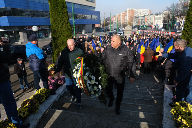 Manifestările din 15 Noiembrie, finanţate cu 350.000 de lei de la bugetul local