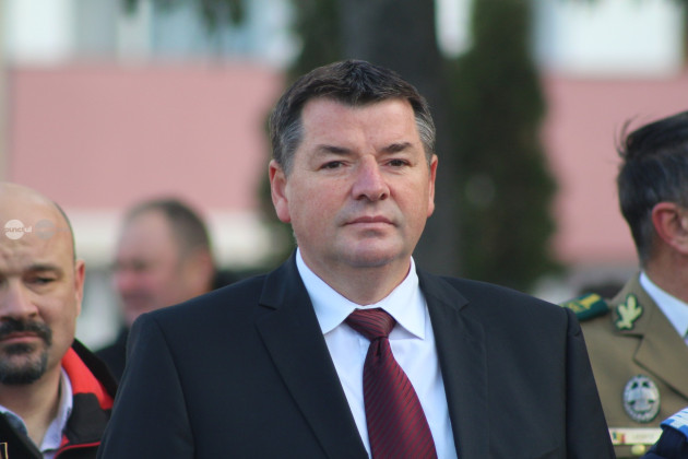 Prefectul din Covasna, prins cu „licitația dictată”. DNA Brașov a cerut sechestru pe avere