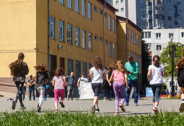 O săptămână şi jumătate până la „primul clopoţel”. Care este calendarul anului şcolar 2026-2027 