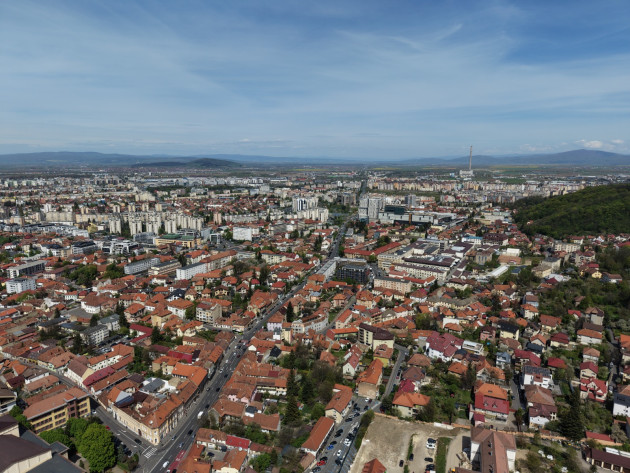 Mirosurile de Braşov, „trimise” la Bucureşti 