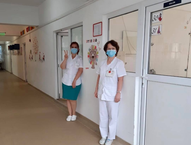 Butonul pentru asistente, la Spitalul pentru Copii Braşov. La fiecare pat, în fiecare toaletă, în total 379