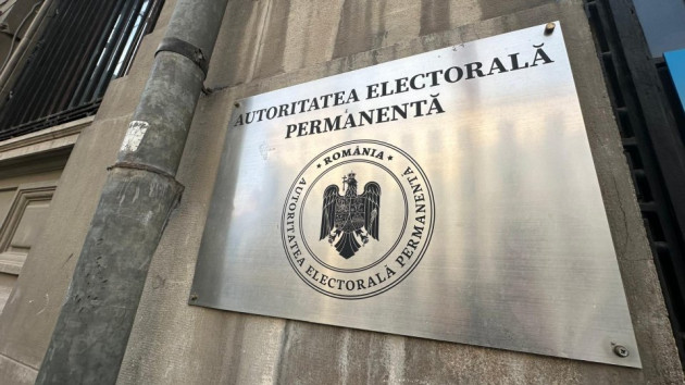 La 18 voturi în ţară, 1 în străinătate