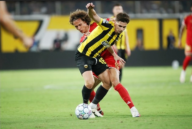 AEK Atena a câştigat cu LASK Linz prin golul lui Răzvan Marin