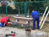Reparații la mai multe spații publice din cartierul Astra. În parcurile și locurile de joacă se lucrează la alei și la mobilier