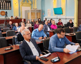 Instituțiile publice din județul Brașov deficitare în ceea ce privește adaptările pentru persoanele cu nevoi speciale. Acestea vor fi evaluate de Grupul Județean pentru Accesibilitate