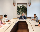 Situația elevilor cu probleme comportamentale, analizate de Prefectura Brașov. Cătălin Văsii îi roagă pe părinți să accepte ajutorul