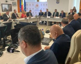 „Nu fi dobitoc, ia-ți pastilele”
