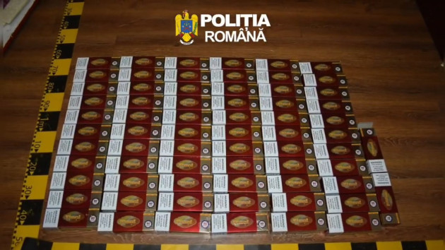 Doi indieni credeau că se îmbogăţesc la Braşov: Şi-au deschis magazin cu tutun trimis „la colet”, de acasă