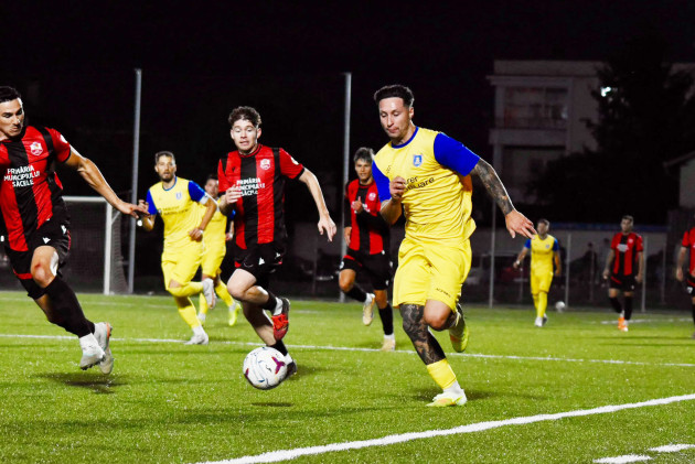 Corona a urcat pe primul loc în C2, după 4-0 cu CSM Săcele