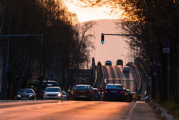 Braşovul, judeţul care a angajat cel mai mult anul acesta. Îl întrece doar capitala