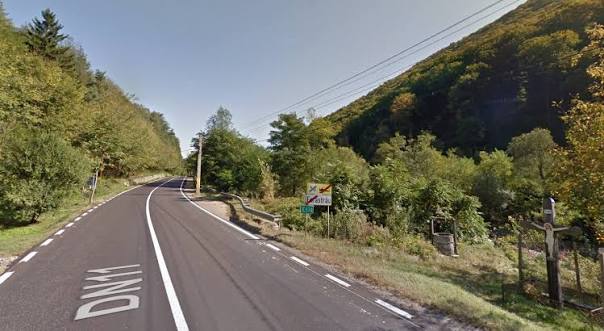 De luni, restricții pe drumul care leagă Brașovul de Bacău