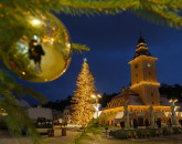 Brașovul, împodobit cu peste 1,3 milioane de luminițe. Tema sărbătorilor din acest an este „copilăria”  