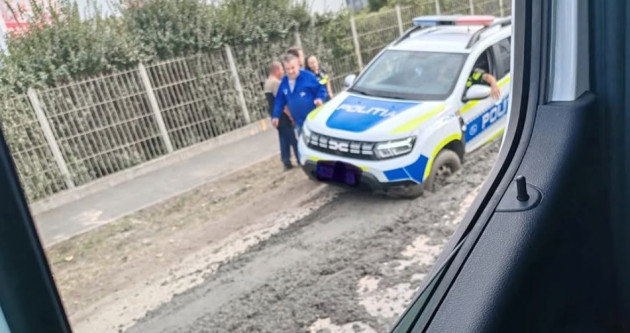 Polițiștii „betonați”: S-au făcut de râs, pe șefii lor să recunoască că „oricine poate greși” și... mai să-i premieze