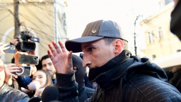 „Punem preşedinte nou. De caterincă”. Cum s-ar fi finanţat din Braşov promovarea lui Călin Georgescu cu aproape 1 milion de dolari