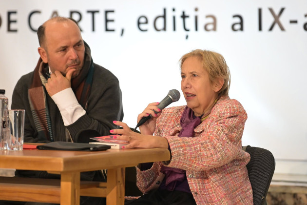Doliu la Facultatea de Litere din Braşov. S-a stins Ruxandra Ivăncescu