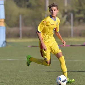 Băiatul „Baciului” a debutat la naţionala U15