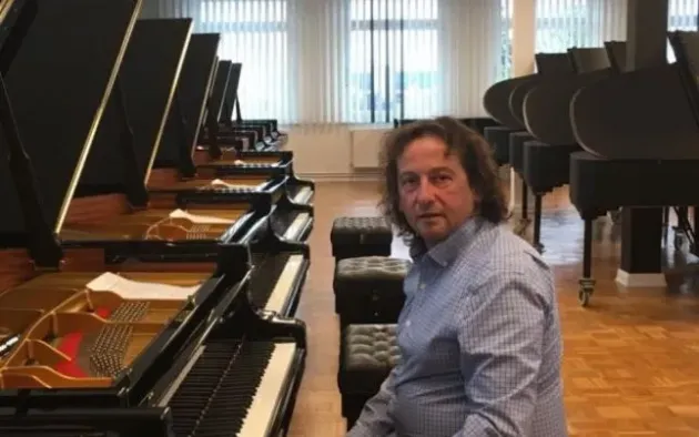Pianul Steinway al Filarmonicii, inaugurat joi, de Horia Mihail