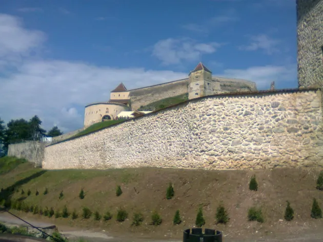 Cetatea Râşnovului va avea porţile deschise atât de Crăciun, cât şi de Revelion